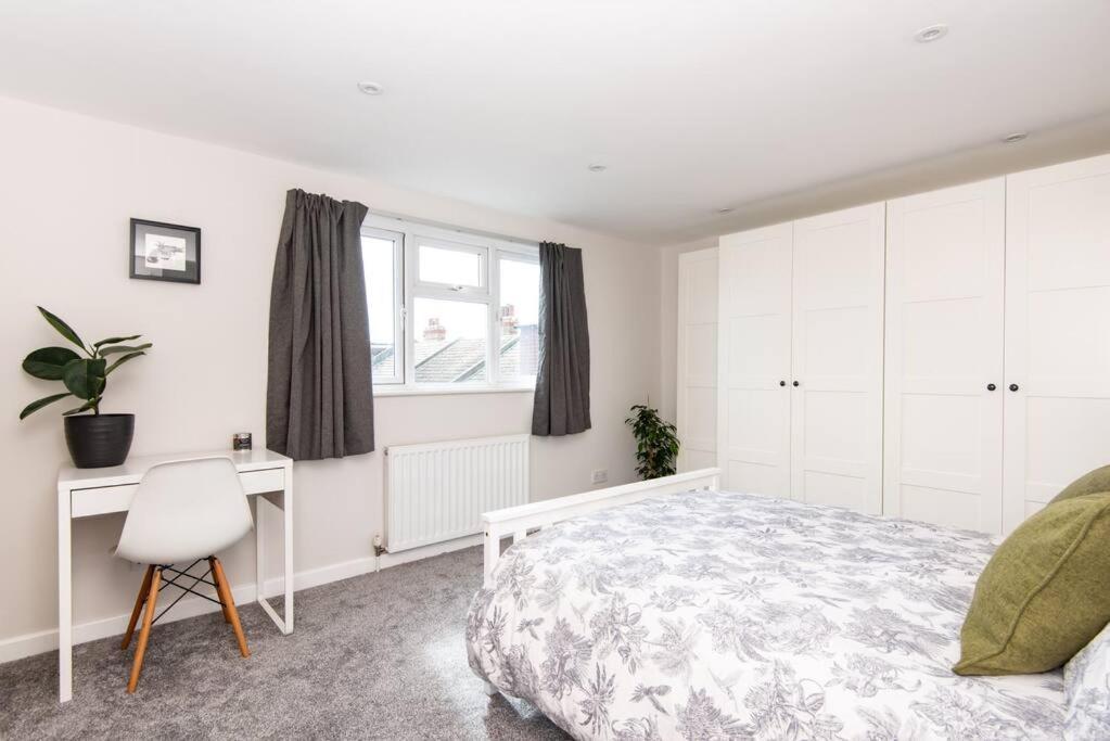 Newly Renovated Victorian House With Free Parking Villa Brighton Exteriör bild