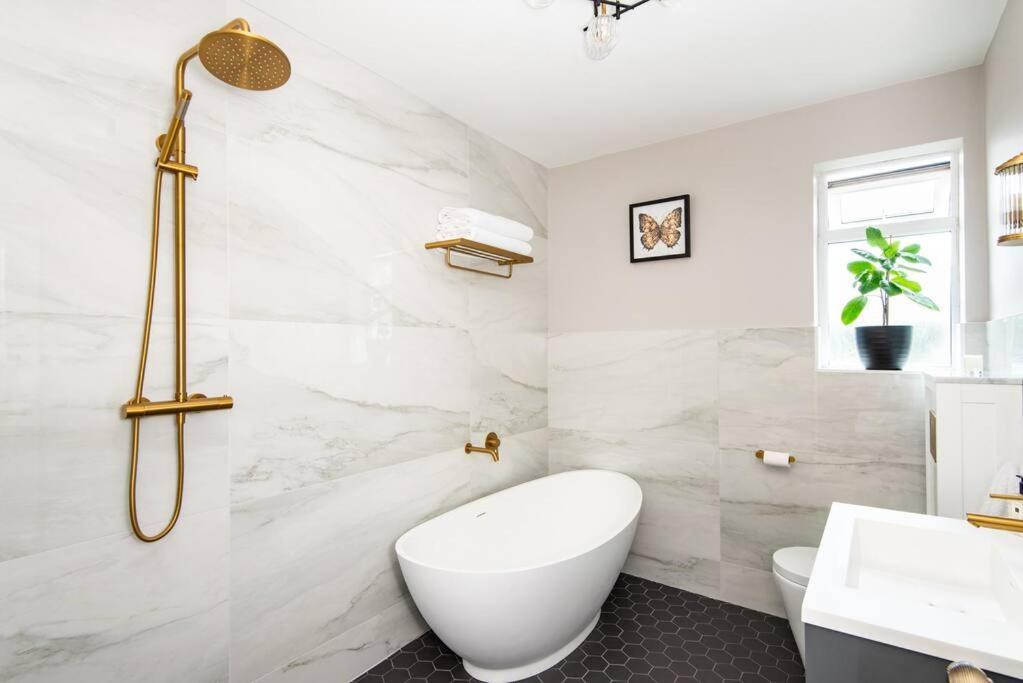 Newly Renovated Victorian House With Free Parking Villa Brighton Exteriör bild